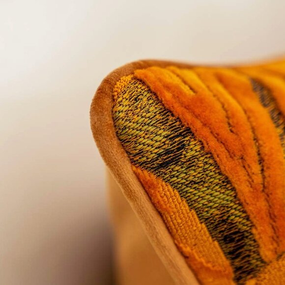 Vintage Floral  Leaf Velvet Decorative Velvet Throw Pillow Cover 18x18 - Picture 3 of 6